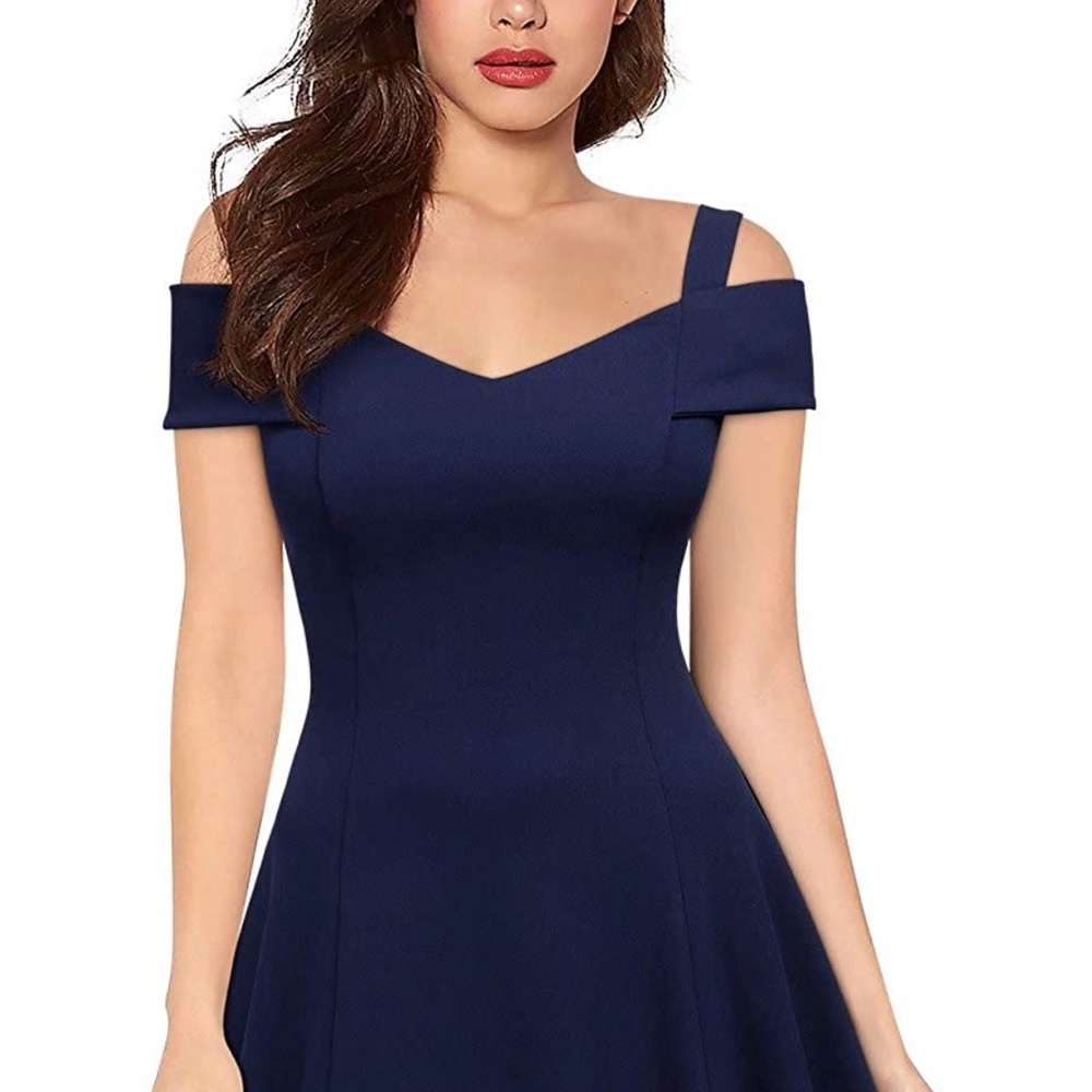 Elegant Cold Shoulder Dinner Party Dress